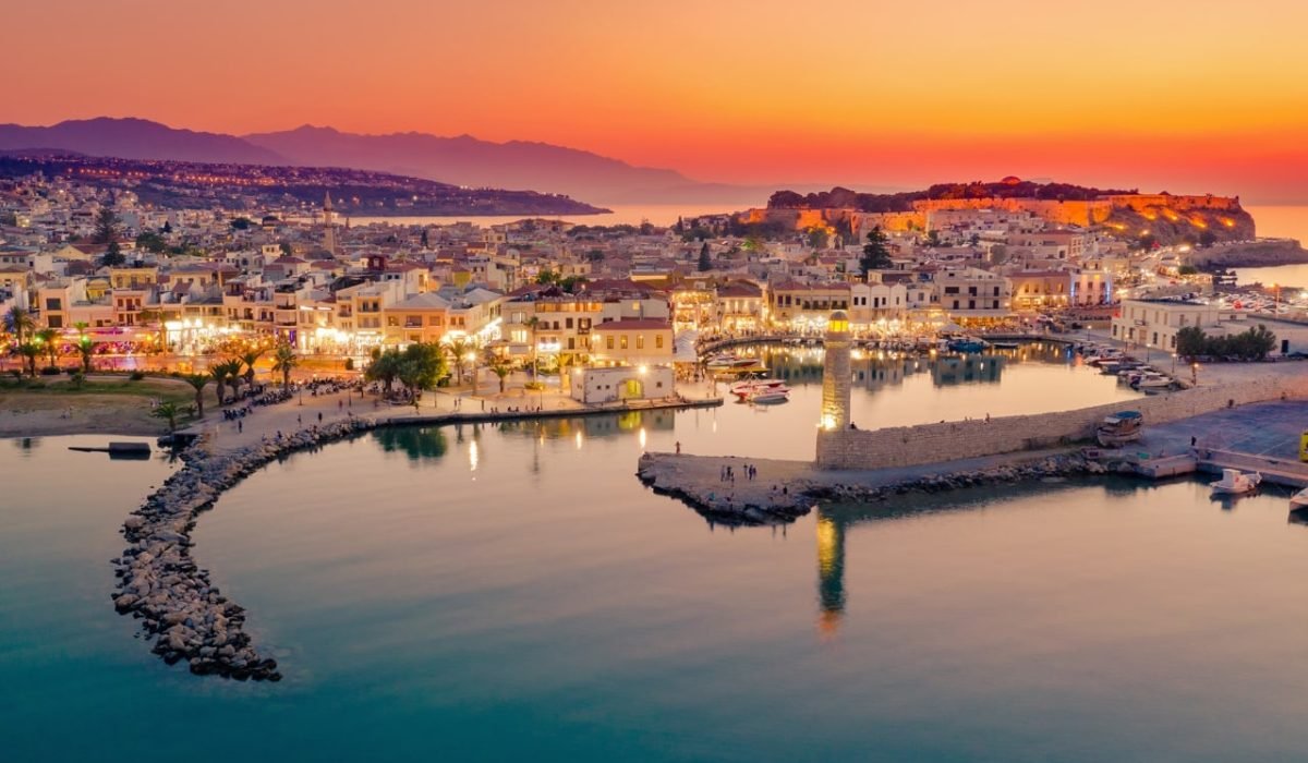Rethimno_Venetian_Harbor